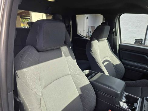 Certified 2025 Toyota Tacoma SR5 image 13