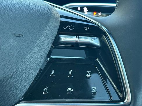 New 2026 Cadillac Lyriq Premium Sport image 34