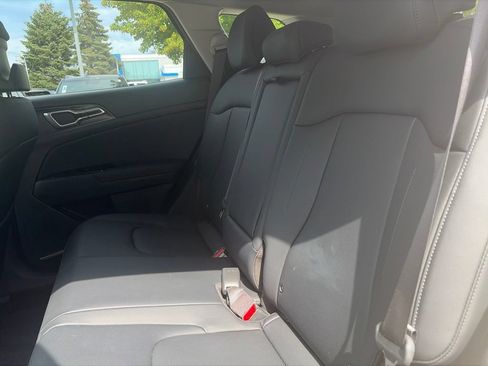 Used 2024 Kia Sportage EX w/ EX Premium Package AWD/4WD image 22
