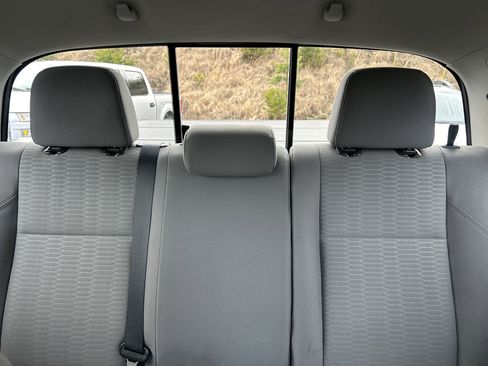 Used 2018 Toyota Tacoma SR5 image 31