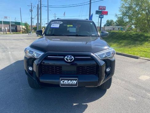 Used 2022 Toyota 4Runner SR5 RWD image 2