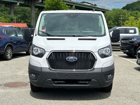 Used 2024 Ford Transit 250 Low Roof w/ Exterior Upgrade Package RWD image 6