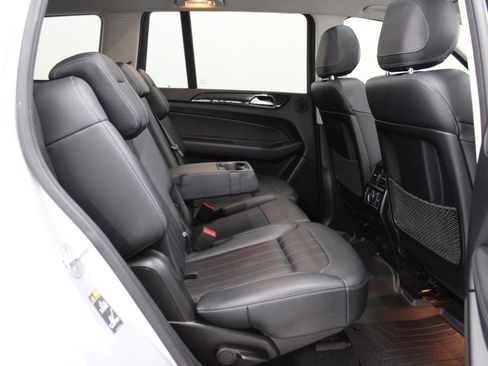 Used 2017 Mercedes-Benz GLS 450 4MATIC image 12