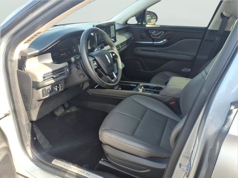 Used 2024 Lincoln Corsair AWD w/ Equipment Group 101A image 12