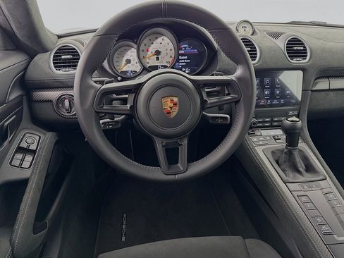 Certified 2025 Porsche 718 Boxster Spyder RS RWD image 23