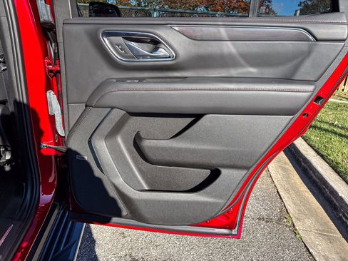 Used 2023 Chevrolet Tahoe RST w/ Luxury Package image 48