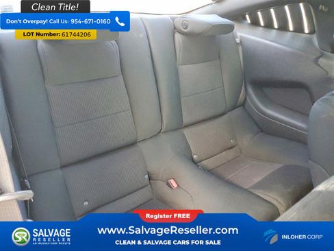 Used 2013 Ford Mustang Coupe w/ V6 Performance Pkg RWD image 13