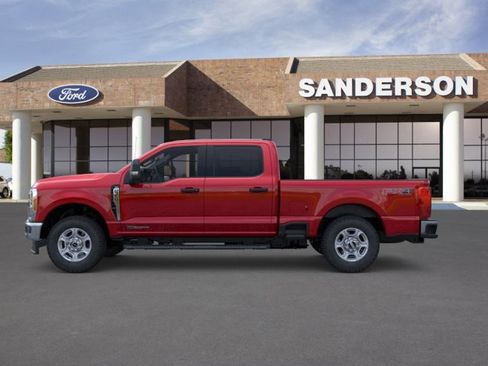 New 2026 Ford F350 XLT w/ FX4 Off-Road Package AWD/4WD image 4