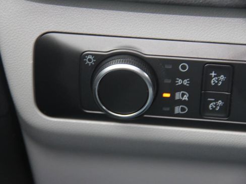 Certified 2025 Ford Escape Active image 50