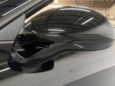 Used 2019 Porsche 911 Turbo AWD/4WD image 35