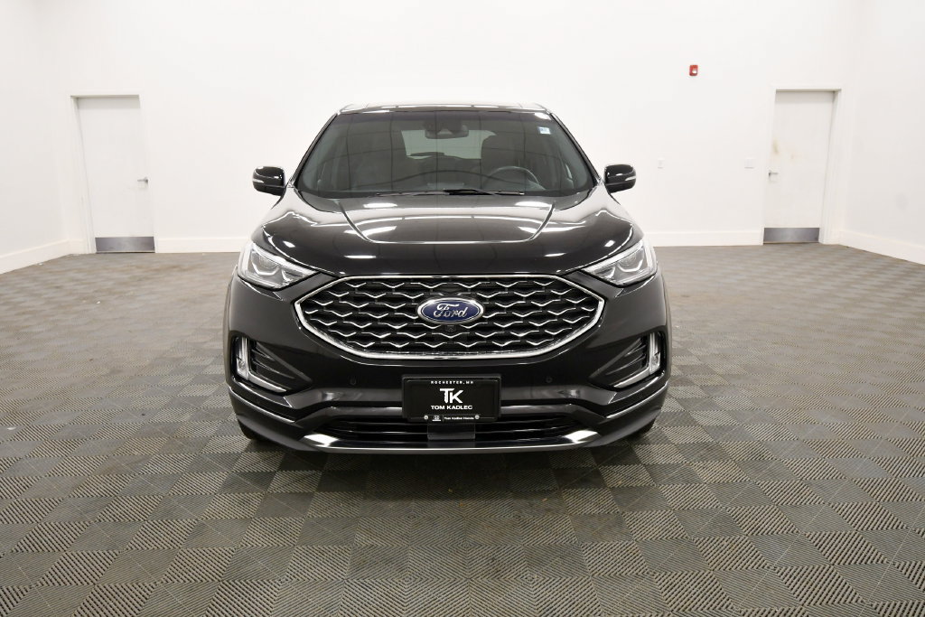 Used 2021 Ford Edge Titanium w/ Equipment Group 301A AWD/4WD image 11