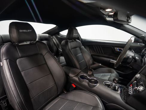 Used 2015 Ford Mustang GT Premium RWD image 22