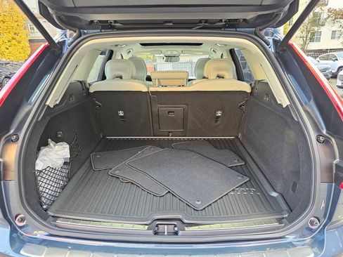 New 2026 Volvo XC60 B5 Ultra w/ Protection Package Premier image 16