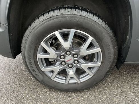 Used 2023 GMC Acadia SLT w/ Preferred Package image 20