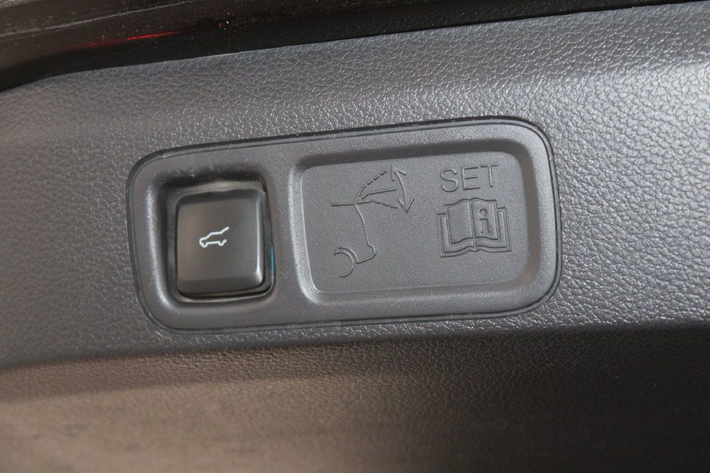 Used 2024 Ford Expedition Max Limited RWD image 16