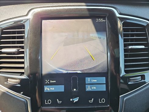Used 2018 Volvo XC90 T6 Momentum w/ Momentum Plus Package AWD/4WD image 21