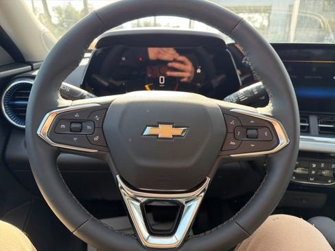 New 2026 Chevrolet Trax LT w/ Driver Confidence Package image 26