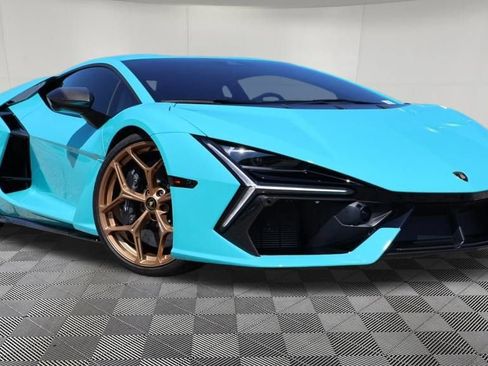 Used 2024 Lamborghini Revuelto AWD/4WD image 4
