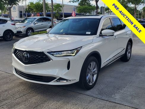 Certified 2024 Acura MDX FWD image 3
