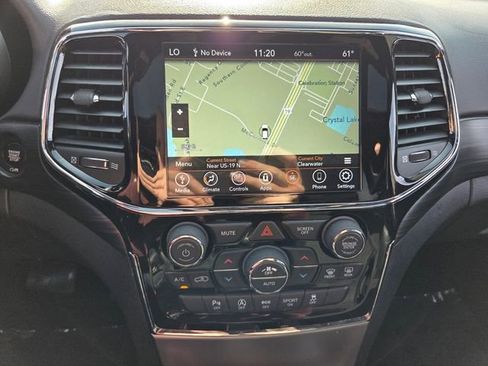 Used 2021 Jeep Grand Cherokee Laredo X image 24