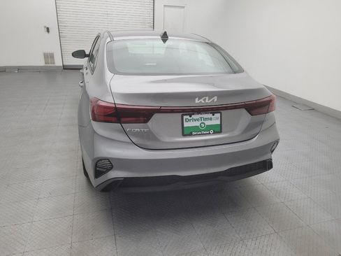 Used 2024 Kia Forte LXS FWD image 6