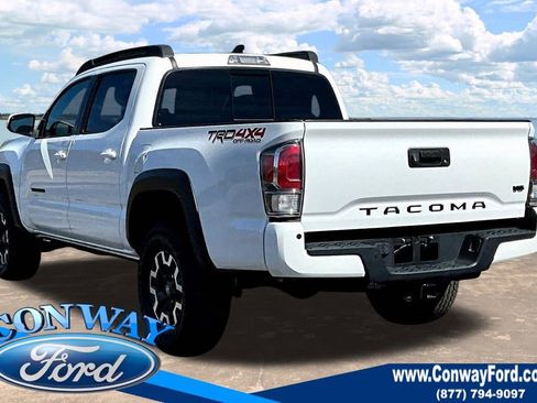 Used 2022 Toyota Tacoma TRD Off-Road w/ Technology Package image 5