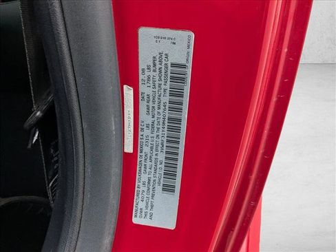 Used 2009 Volkswagen Beetle S image 15