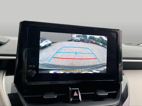 Used 2024 Toyota Corolla LE FWD image 26
