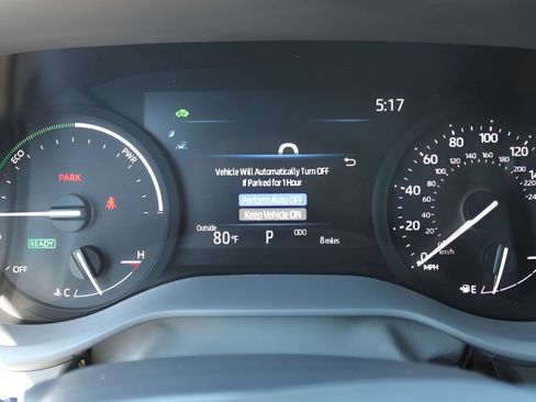 Used 2026 Toyota Sienna LE FWD image 25