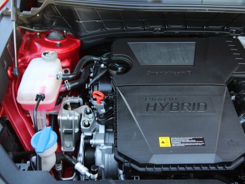 Used 2023 Kia Niro EX image 31