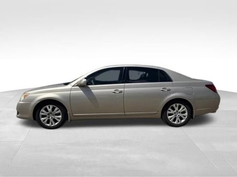 Used 2008 Toyota Avalon XLS FWD image 6