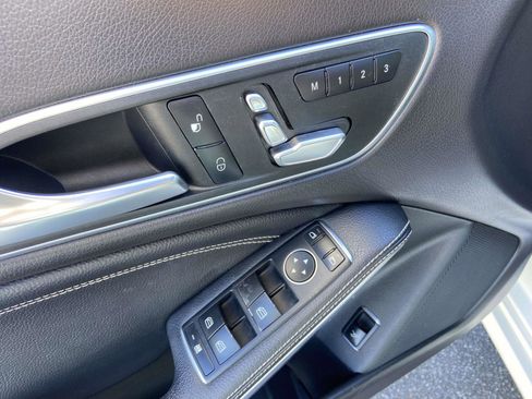 Used 2018 Mercedes-Benz CLA 250 image 8