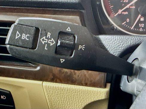 Used 2011 BMW 328i Sedan image 12