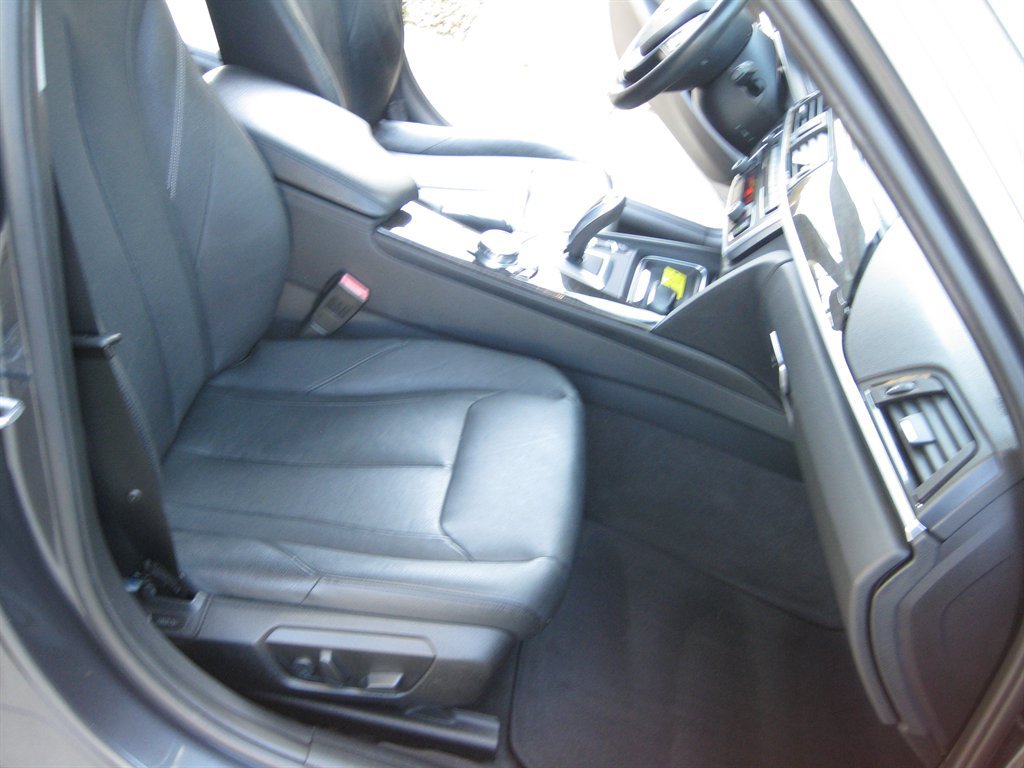 Used 2014 BMW 328i Sedan RWD image 32