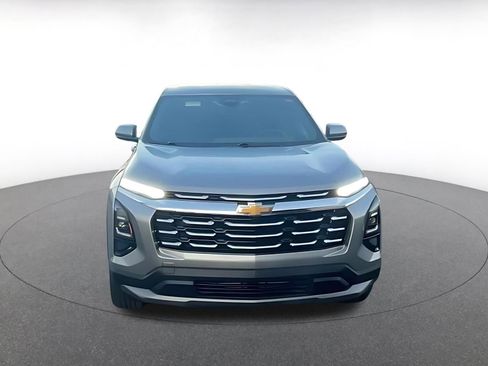 Used 2025 Chevrolet Equinox LT image 4