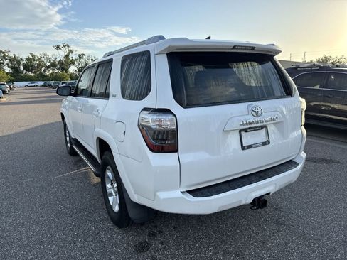 Used 2016 Toyota 4Runner SR5 RWD image 12