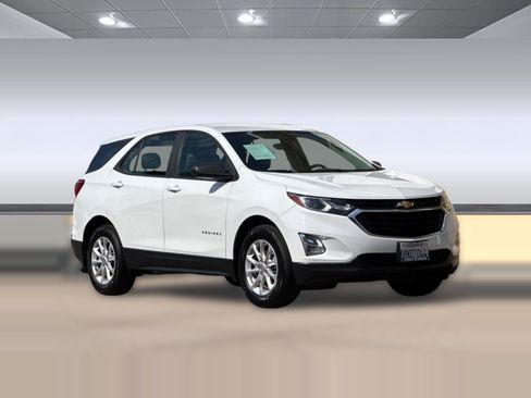 Used 2020 Chevrolet Equinox LS FWD image 6