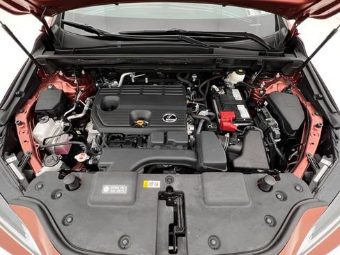 Used 2025 Lexus NX 250 FWD w/ Towing Package (2000 Lbs) image 29