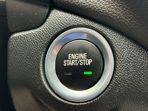 Used 2023 Chevrolet Equinox LT AWD/4WD image 14
