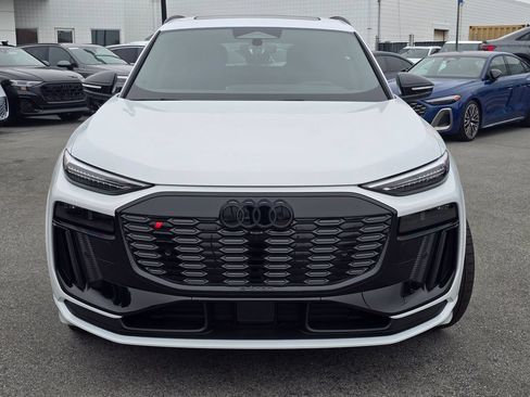 New 2027 Audi SQ6 e-tron Premium Plus AWD/4WD image 34