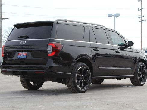 Used 2022 Ford Expedition Max Limited image 7