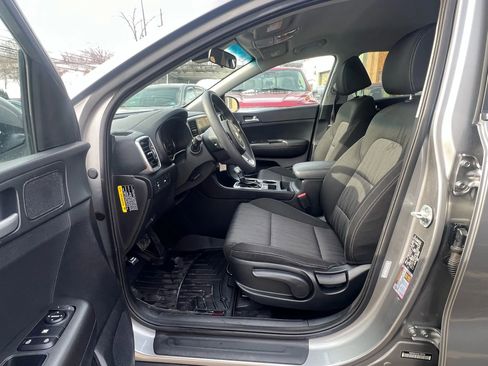 Used 2020 Kia Sportage LX AWD/4WD image 26
