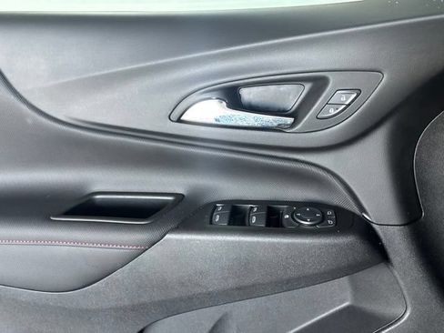 Used 2023 Chevrolet Equinox RS AWD/4WD image 20