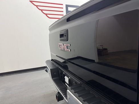 Used 2018 GMC Sierra 1500 SLT image 11