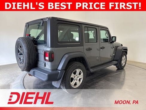 Used 2020 Jeep Wrangler Unlimited Sport AWD/4WD image 3