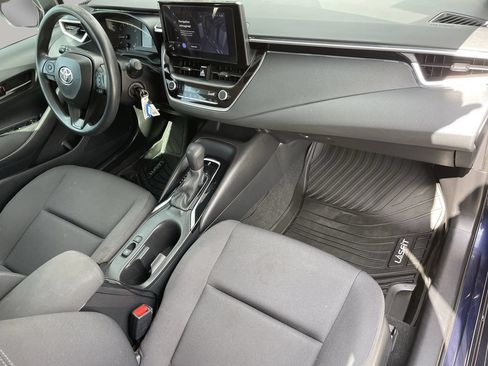 Used 2024 Toyota Corolla LE FWD image 11
