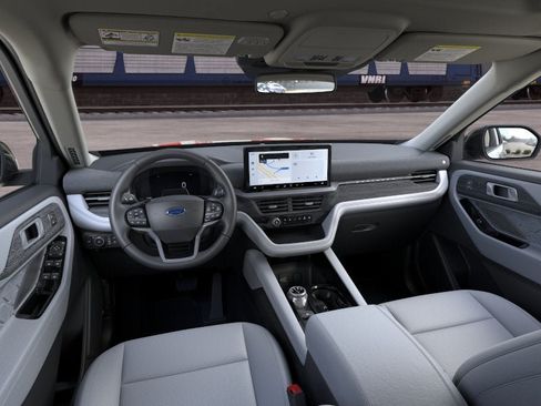 New 2026 Ford Explorer Platinum AWD/4WD image 32