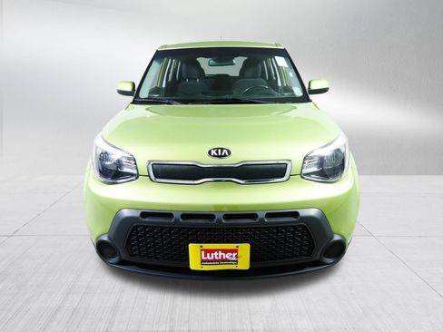 Used 2015 Kia Soul FWD image 2