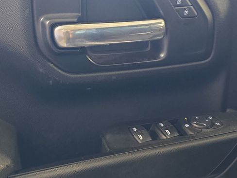Used 2021 Chevrolet Silverado 1500 Custom RWD image 15