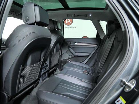 Used 2025 Audi Q5 2.0T Premium Plus w/ Premium Plus Package image 14